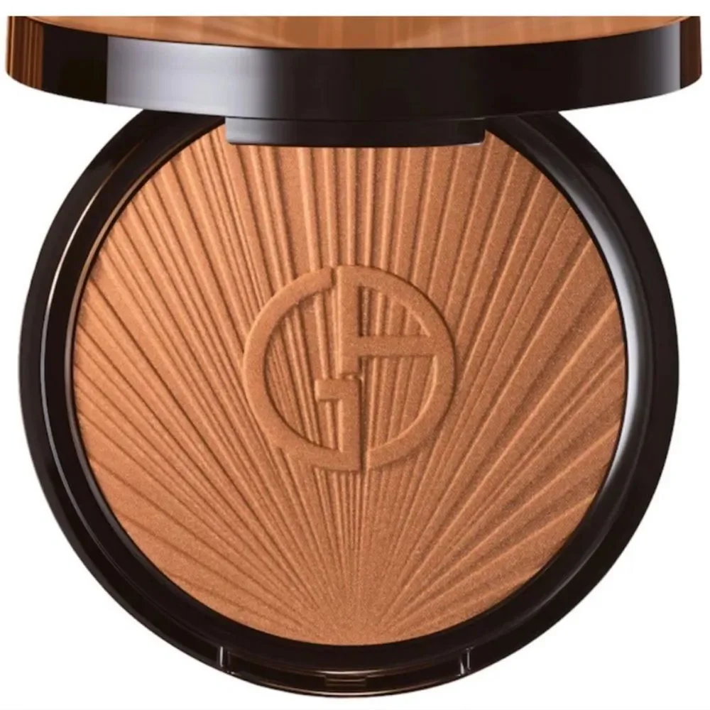 New Giorgio Armani Luminous Silk Creamy Bronzing Powder 110